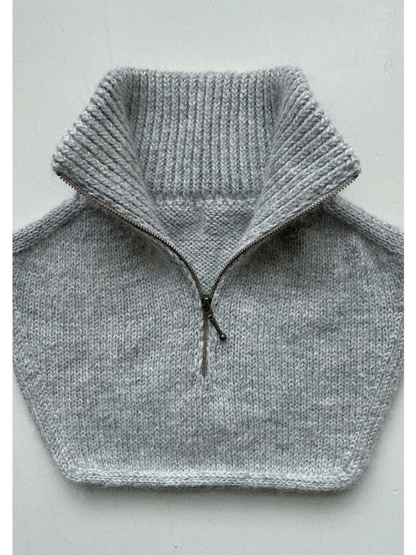Zipper Neck 