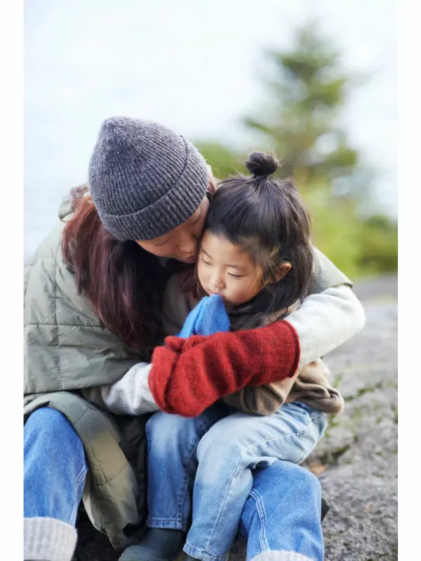 Tovede turvotter i Finull str 3 - 9 år (2 par votter)