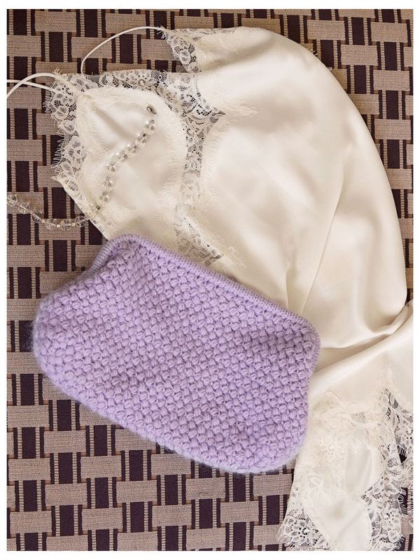 2602_01 Basket Clutch