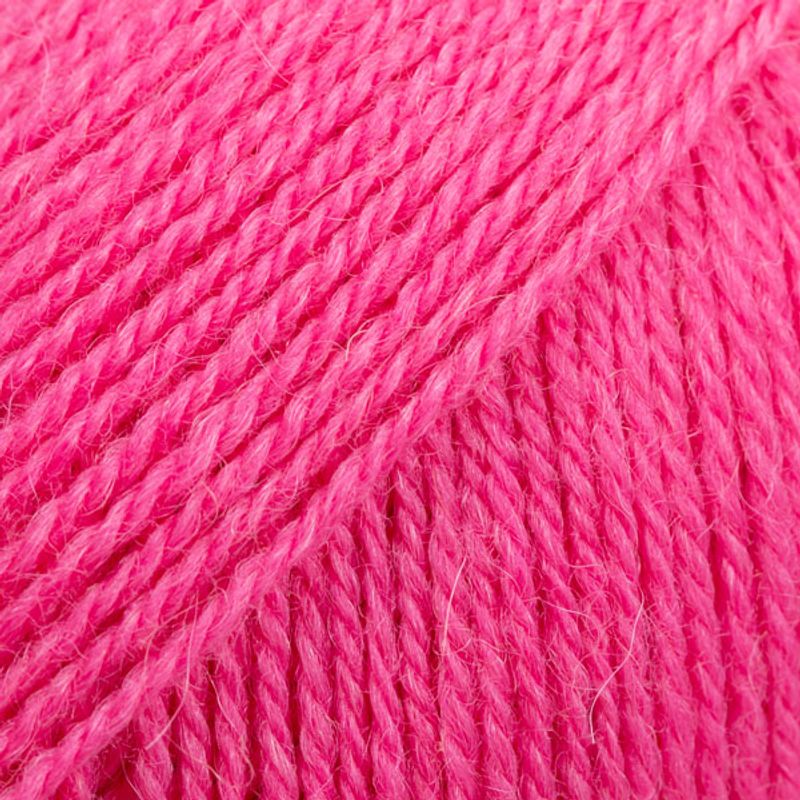 Flora 28 Magenta uni colour